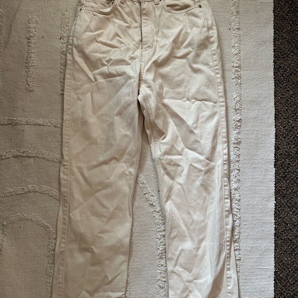 White Jeans - Picture 3 of 3